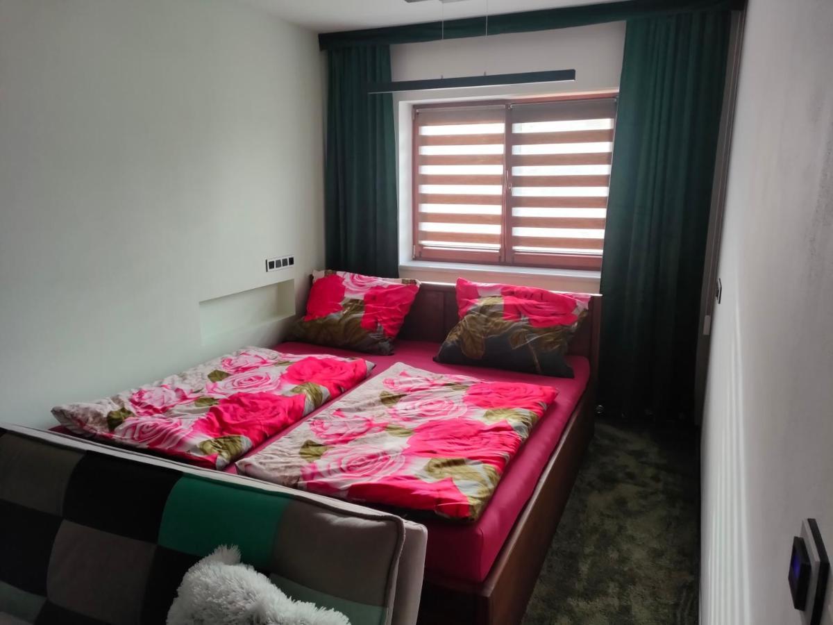 Apartman Uprostred Trojuhelniku Praha - Karlovy Vary - Plzen Kolesovice Zewnętrze zdjęcie